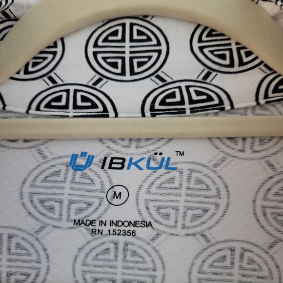 Ikbul Black and White Dress - Picture 4 of 4